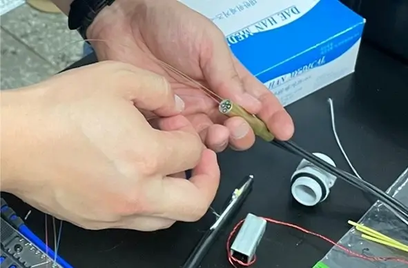 FTTH_oct_solution_ref06